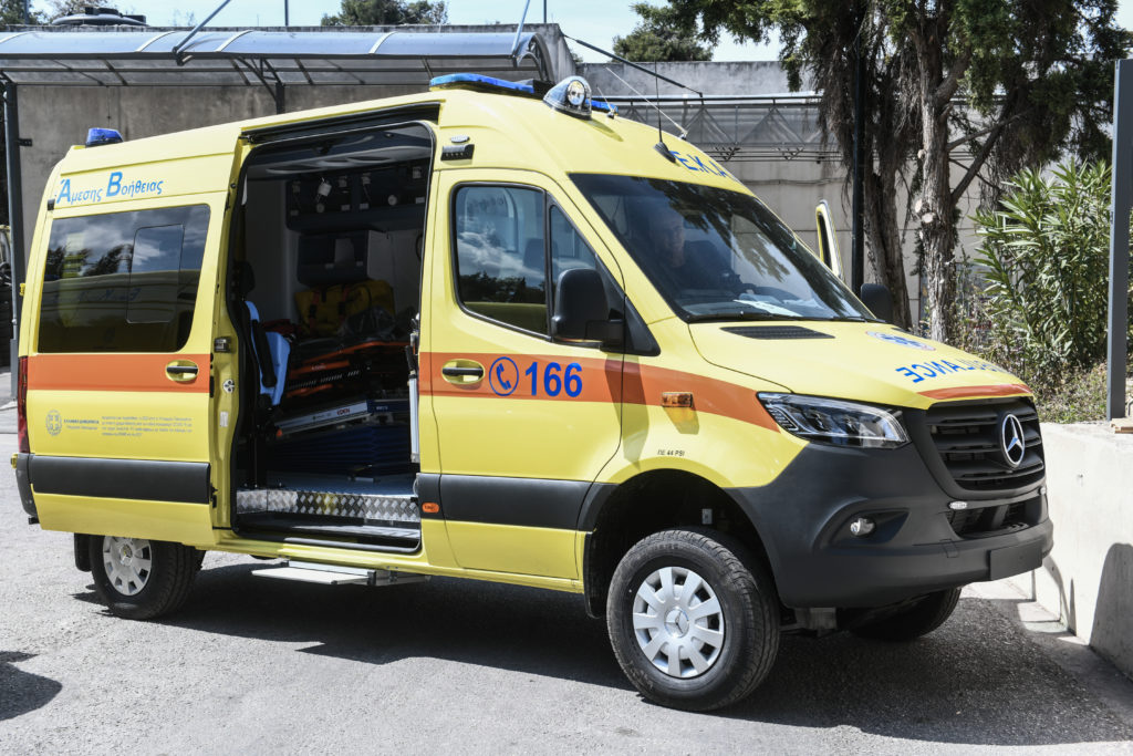 Πάτρα: Πατέρας και θείος χτύπησαν άγρια 15χρονο επειδή τους αποκάλυψε ότι είναι ομοφυλόφιλος