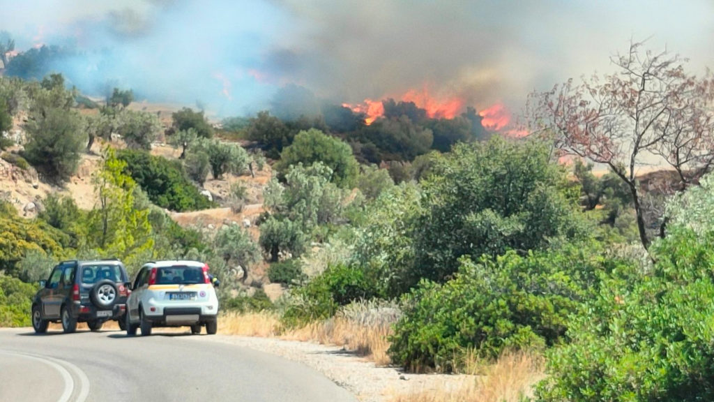 Φωτιά στην Αργολίδα: Νέο μήνυμα από το 112 – Εκκενώνεται η Δάρδιζα