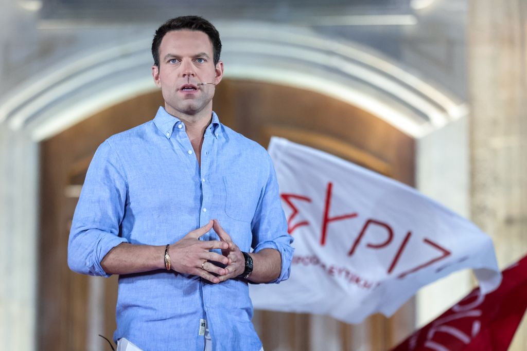 Επίθεση Κασσελάκη σε Μητσοτάκη για πρόωρη αποπληρωμή δανείων: «Θα ζημιώσει σίγουρα τη χώρα»