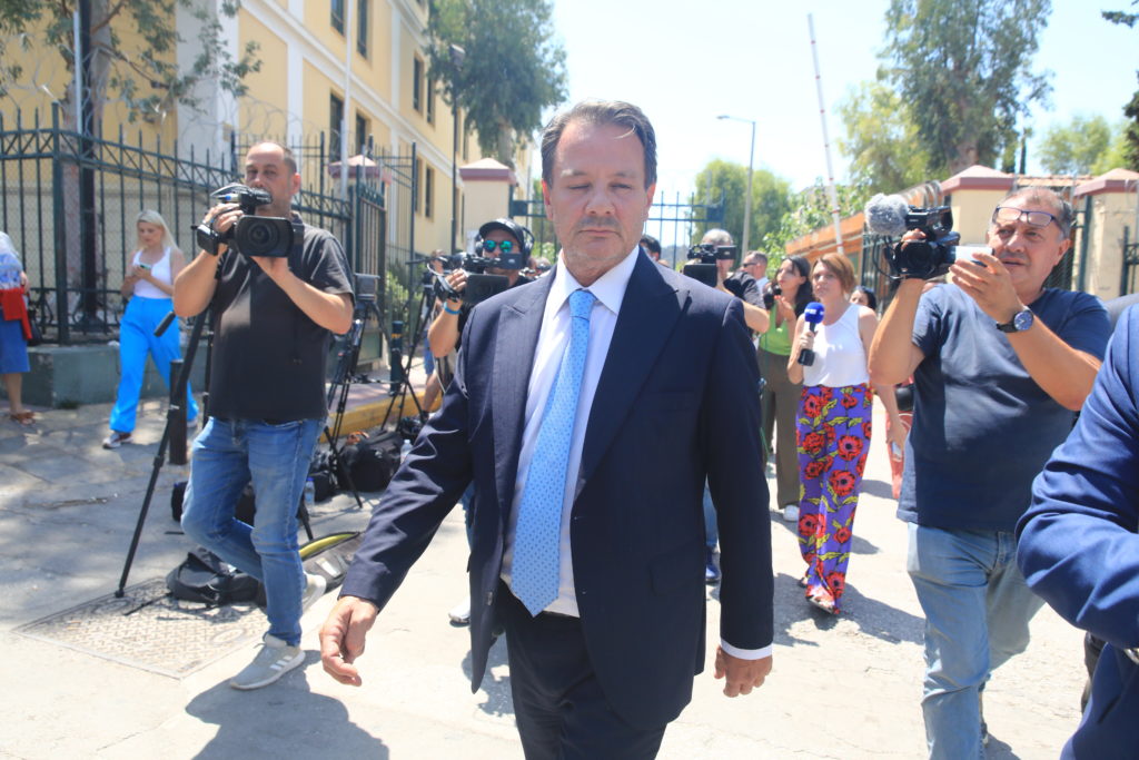 Απόστολος Λύτρας: Κατέθεσε μήνυση κατά της συζύγου του