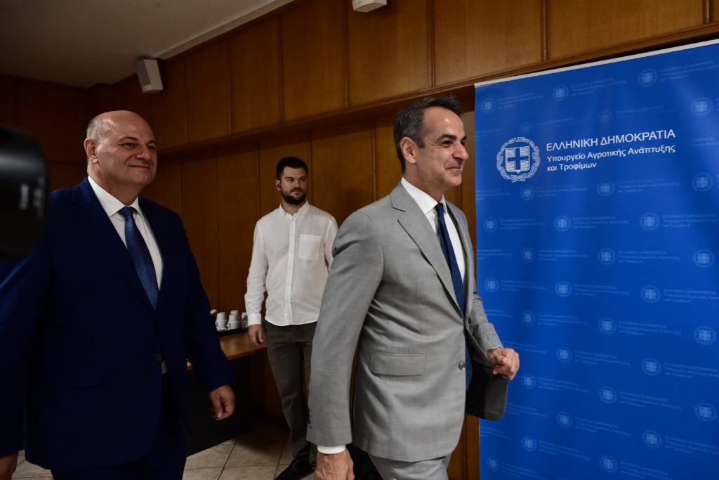 ΣΥΡΙΖΑ: Άγνοια, ανεπάρκεια, αλαζονεία και αναλγησία της κυβέρνησης Μητσοτάκη για τους αγρότες και κτηνοτρόφους