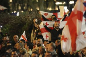 Γεωργία: Η αντιπολίτευση εμφανίζεται ενωμένη την ώρα που τίθεται σε ισχύ ο νόμος περί «ξένης επιρροής»