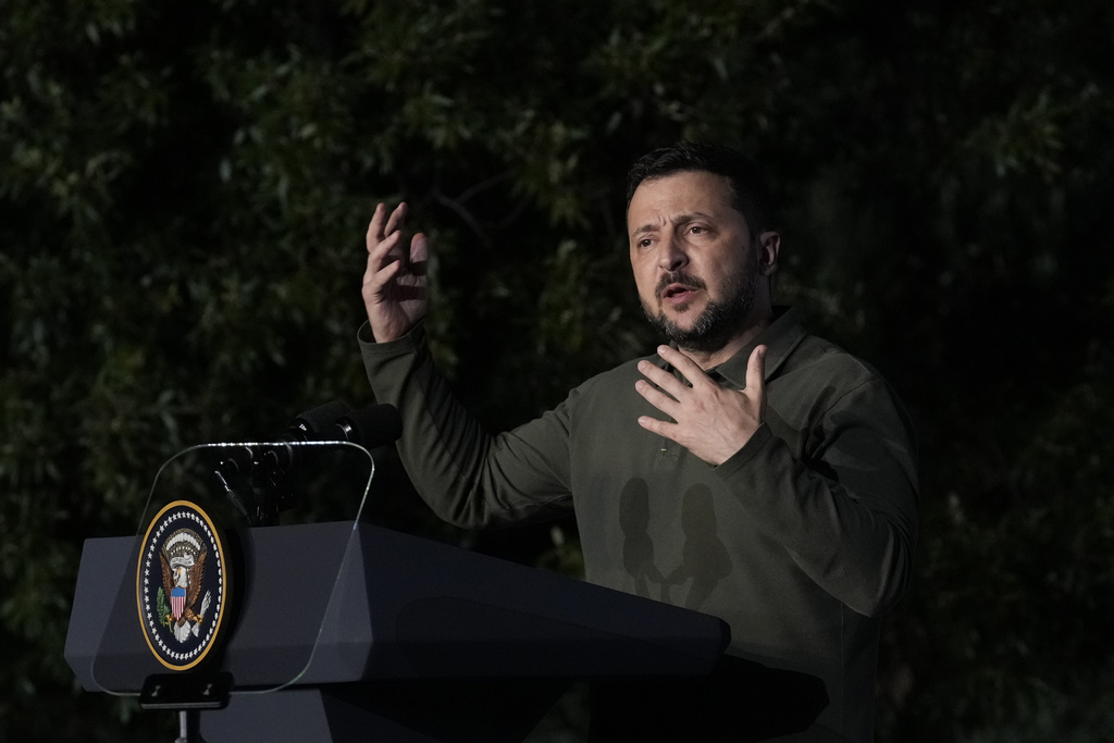 Ουκρανία: Εκκαθαρίσεις στην Κρατική Φρουρά με εντολή Ζελένσκι