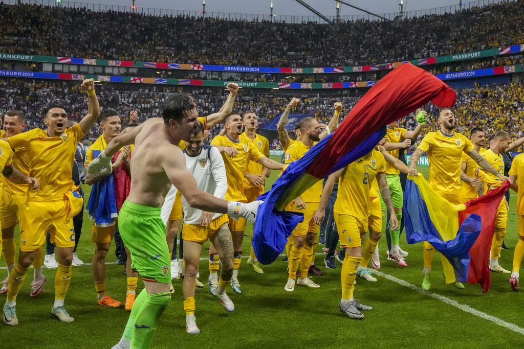 Euro 2024: Τετραπλή ισοβαθμία στον 5ο όμιλο, προκρίθηκαν Ρουμανία, Βέλγιο και Σλοβακία, ενώ αποκλείστηκε η Ουκρανία