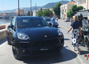 Λέσβος: Περιοδεία με&#8230; Porsche από υφυπουργό του Μητσοτάκη