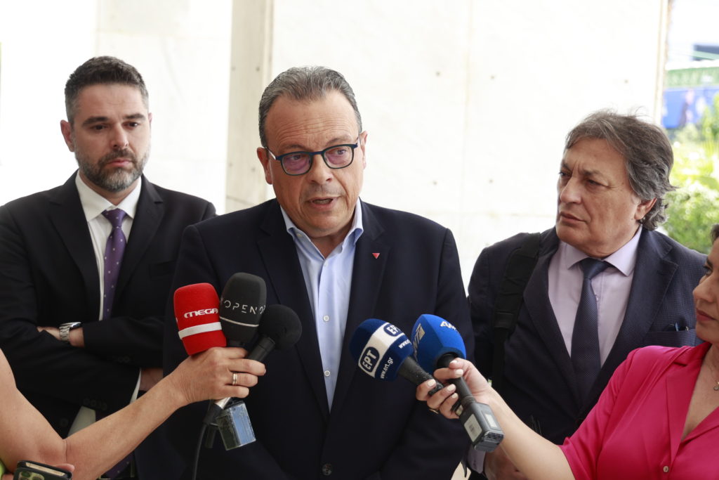 Σκάνδαλο υποκλοπών – Φάμελλος: «Κανείς πάνω από τον νόμο – Μετά από 25 μήνες δεν έχουν δοθεί απαντήσεις» (Video)