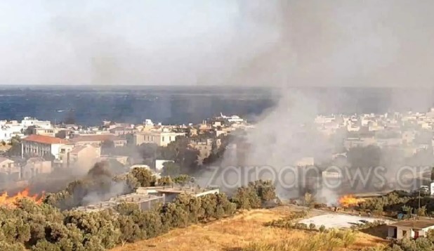 Φωτιά στην Παλαιόχωρα Χανίων (Video)