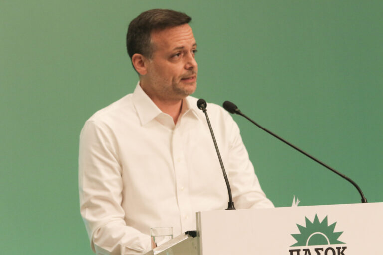 Δούκας: Κατέθεσε επίσημα την υποψηφιότητά του για την ηγεσία