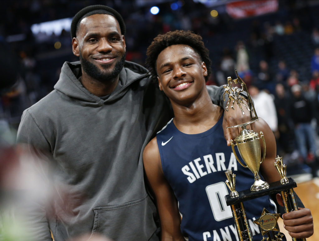 Ιστορικό draft στο NBA: Ο πατέρας ΛεΜπρόν και ο γιος Μπρόνι Τζέιμς θα παίξουν μαζί στην ίδια ομάδα (Videos)