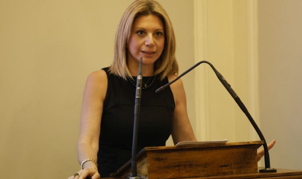 Καρυστιανού: Όνειρα εφηβικών ψυχών σε μπάζωμα – Η ανάρτηση και το ψήφισμα για τις Πανελλαδικές εξετάσεις