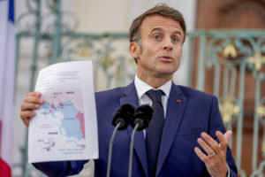 Le Figaro: «Αναστάτωση στο στρατόπεδο Μακρόν για την επόμενη ημέρα των Ευρωεκλογών»