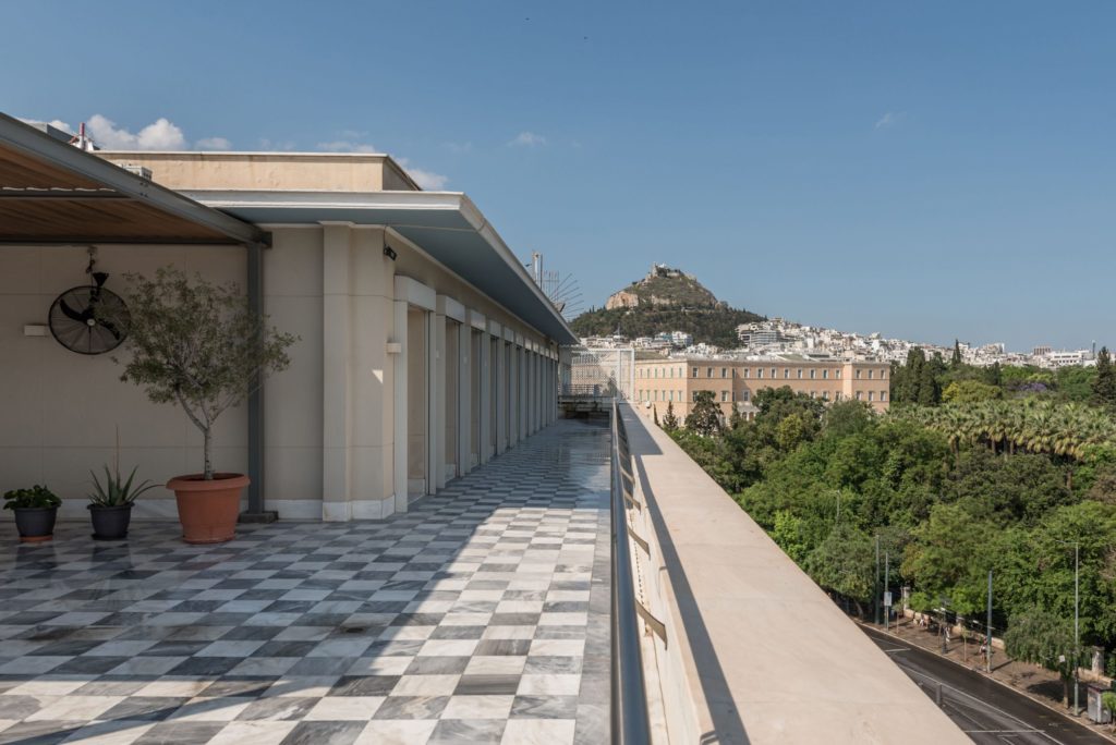 Τρίτο γραφείο πολυτελείας για τον ηγεμόνα Μητσοτάκη