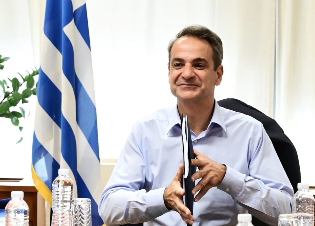 Με ευχέλαιο στο υπουργείο Ανάπτυξης ο Μητσοτάκης θα τιθασεύσει την ακρίβεια!