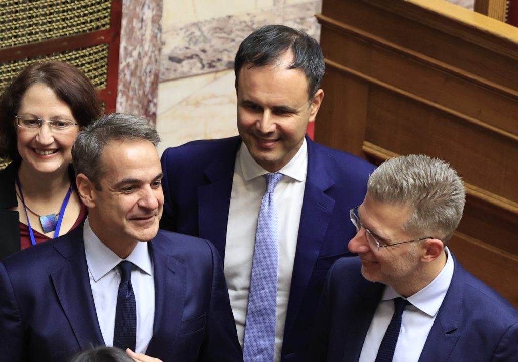 Πατέλης: «Πιο πολύ ταπεινότητα λιγότερα λόγια, περισσότερη δουλειά» – Άρνηση για μείωση του ΦΠΑ στα τρόφιμα