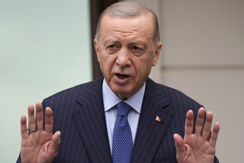 Ερντογάν: Μαραθώνιο επαφών με ξένους ηγέτες ξεκινάει ο Ερντογάν – Πρώτοι Πούτιν και Σι