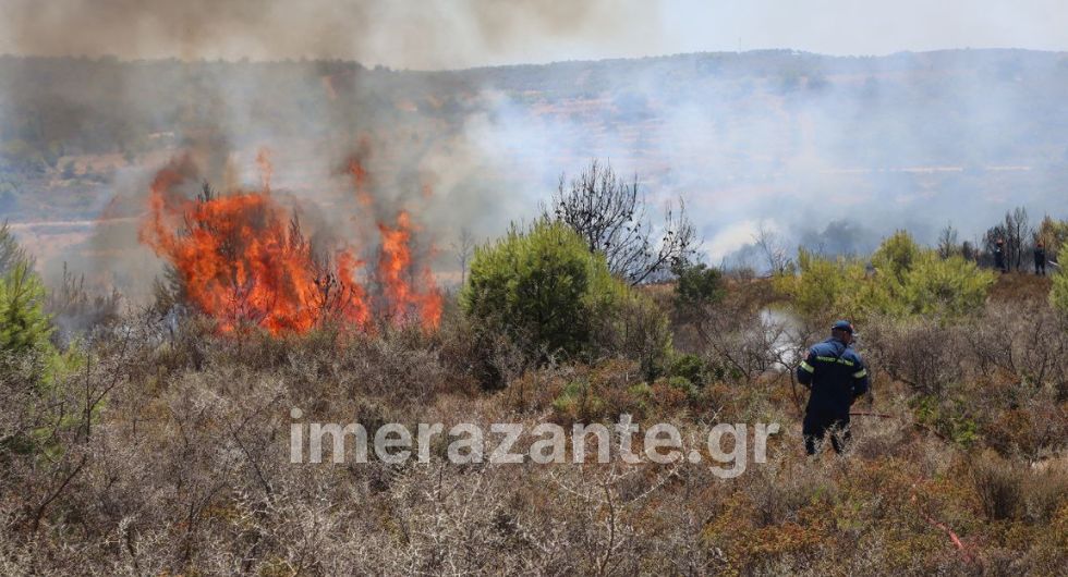 Μεγάλη φωτιά τώρα στη Ζάκυνθο (Video – Photos)