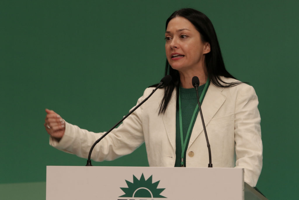 Νάντια Γιαννακοπούλου: Ανακοίνωσε την υποψηφιότητά της για την ηγεσία του ΠΑΣΟΚ