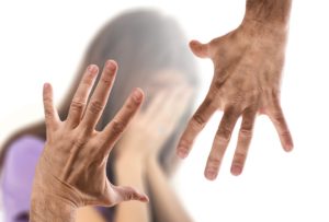 Θεσσαλονίκη: 19χρονος κατηγορείται για τον βιασμό 15χρονης μέσα σε ΙΧ