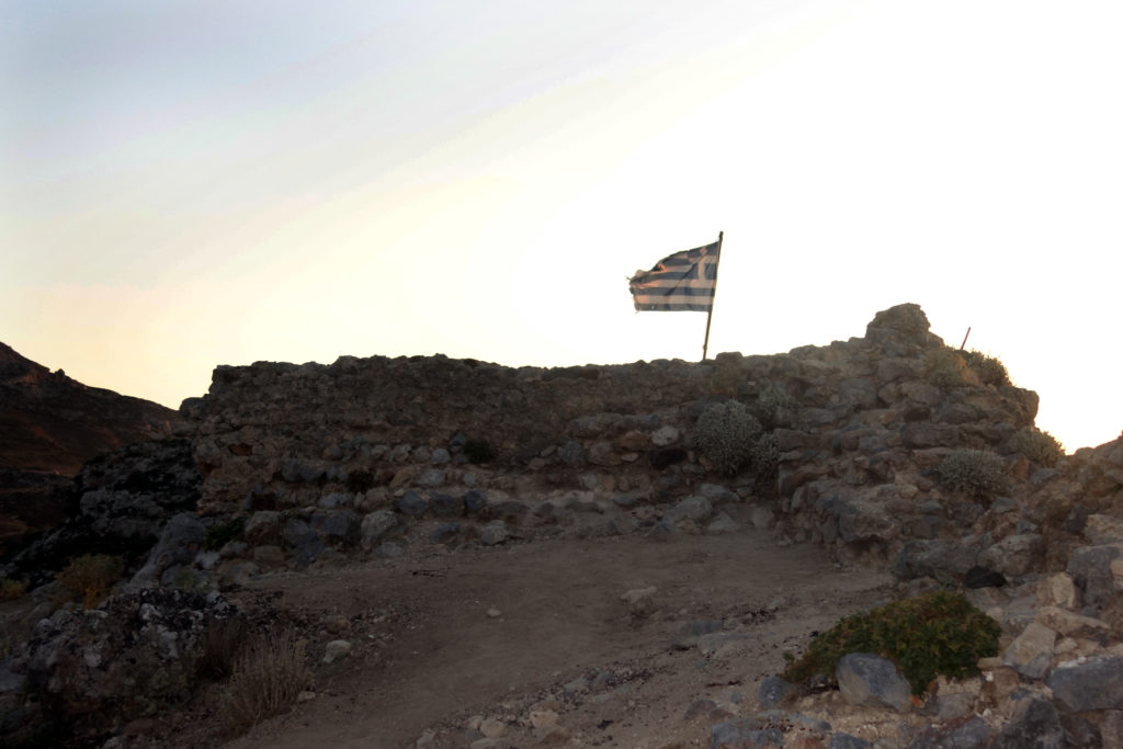 Απαιτούνται απαντήσεις