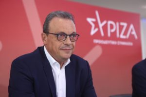 Φάμελλος: «Έκλεψαν τα λεφτά των τίμιων αγροτών για να επηρεάσουν το εκλογικό αποτέλεσμα»
