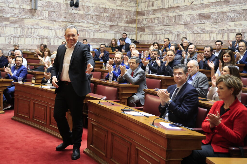 ΣΥΡΙΖΑ: Ενιαία δράση στελεχών και διευρυμένη αντιπολίτευση, με φόντο την εκλογή Πρόεδρου της Δημοκρατίας