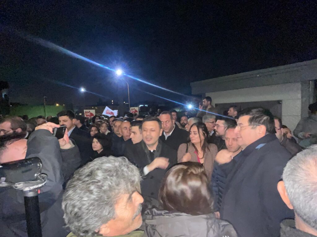 Τουρκία: Συλλήψεις τριών δημοσιογράφων στην Κωνσταντινούπολη (Video)