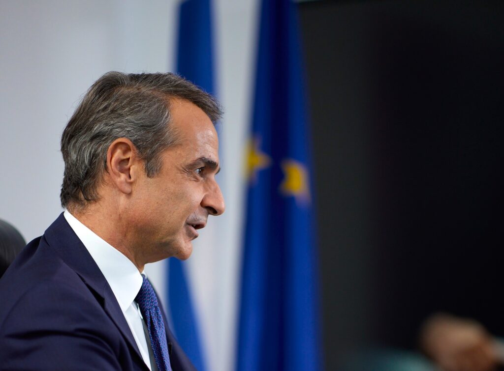 Έγκλημα Τέμπη: Damage control με κυβιστήσεις από Μητσοτάκη στη σημερινή συνέντευξη