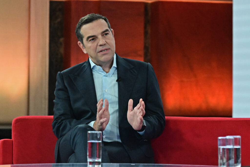 Τσίπρας για Αναστάσιο: Φωτεινό παράδειγμα πνευματικότητας με βαθύ κοινωνικό και θεολογικό έργο