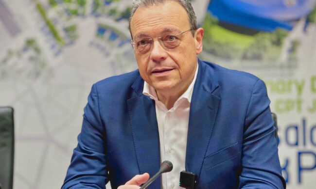 Φάμελλος