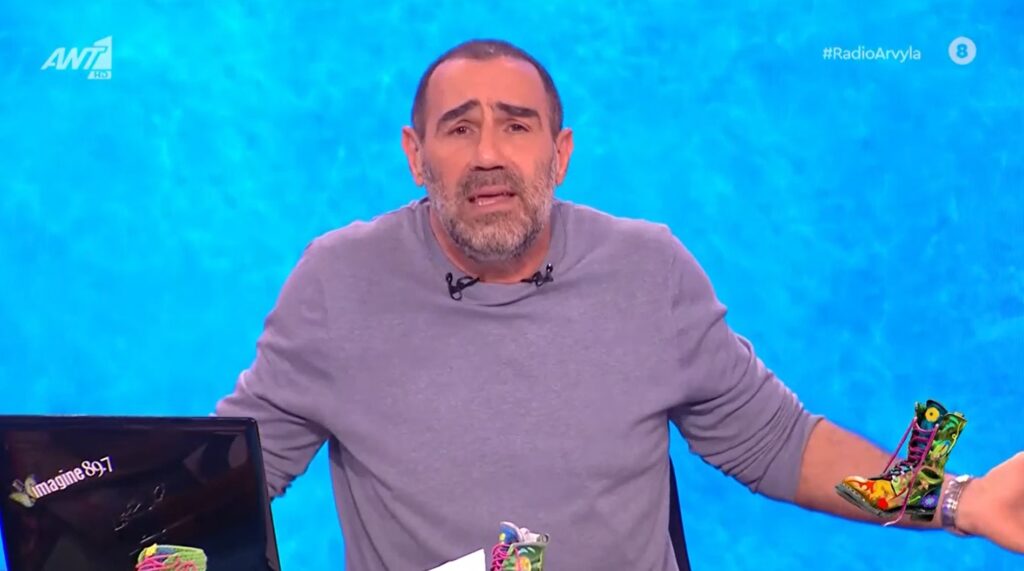 Κανάκης κατά κυβέρνησης για τα Τέμπη: «Αδίστακτοι άνθρωποι, δεν λένε να αναλάβουν μια ευθύνη» (Video)