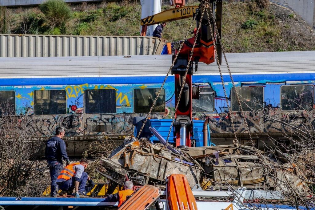 ΣΥΡΙΖΑ για Τέμπη: «Πειραγμένα» τα «βίντεο Καπερνάρου» επιμένουν ειδικοί επιστήμονες