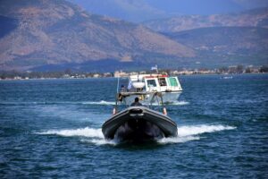 Αχαΐα: Δηλώθηκε αγνοούμενος και βρέθηκε σε&#8230; beach bar &#8211; Πρόστιμο 73.000 ευρώ σε 27χρονο (Video)