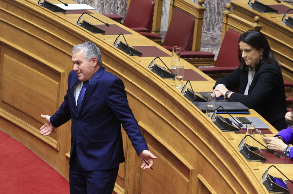 Δημήτρης Κυριαζίδης: Ο μάγκας, ο πολλά βαρύς… ο αντιπερισπασμός