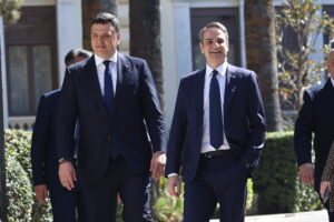 Μητσοτάκης στο νέο υπουργικό: «Πιο γρήγορα και πιο τολμηρά» στην ίδια ακριβώς πολιτική