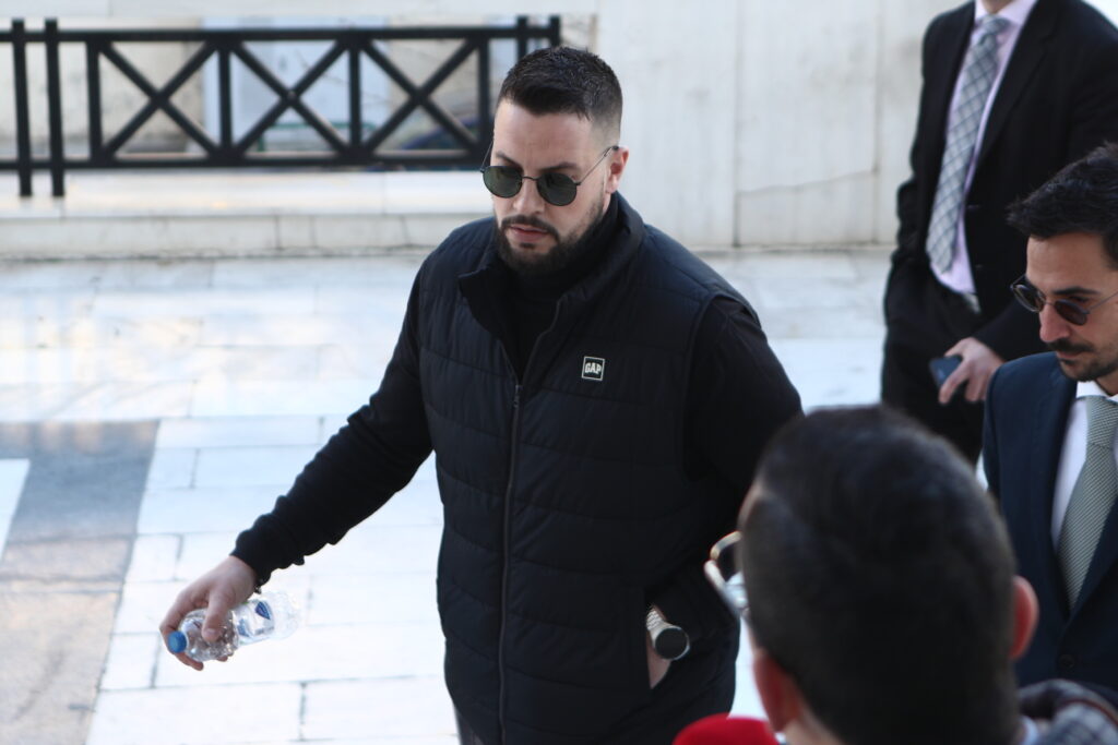 Η πρώτη αντίδραση του Μάνου Δασκαλάκη μετά τα δις ισόβια στη Ρούλα Πισπιρίγκου (Video)