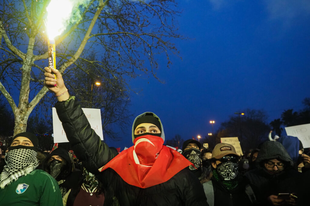 Τουρκία: Μπαράζ συλλήψεων 48 υποστηρικτών του Ιμάμογλου