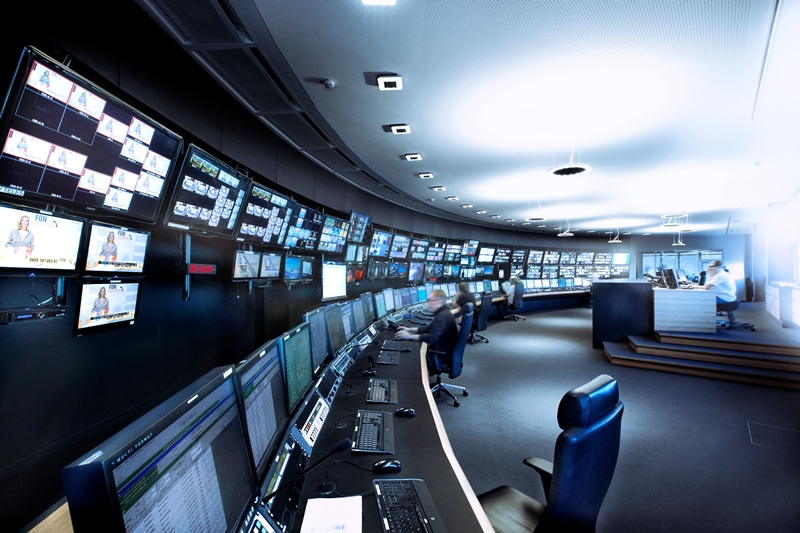 Βρετανία: Ο όμιλος μέσων ενημέρωσης Sky θα καταργήσει 2.000 θέσεις εργασίας στο Ηνωμένο Βασίλειο