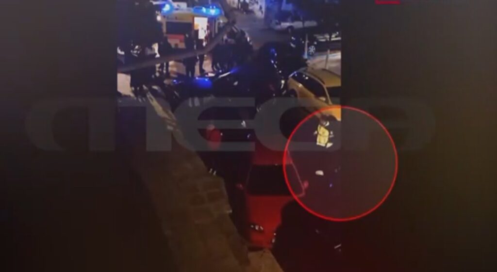 Κορυδαλλός: Μεθυσμένος οδηγός χωρίς δίπλωμα χτύπησε ΙΧ με νεαρούς (Video)