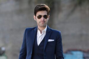 Μένιος Φουρθιώτης: Ζήτησε αναβολή στη δίκη επικαλούμενος «απροσδιόριστο ιό» και την ίδια ώρα έκανε&#8230; εκπομπή στο TikTok