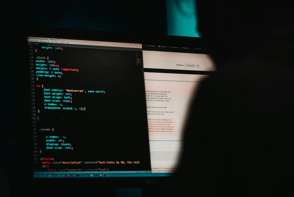 «Απάτη μέσω e-mail με δήθεν υπογραφές Κεραμέως και αρχηγού ΕΛ.ΑΣ.» – Η ανακοίνωση της Αστυνομίας