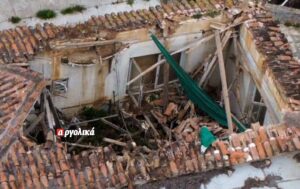 Άργος: Ερείπιο το κτίριο με τα γκράφιτι στο οποίο έστησε σόου αυταρχικότητας η Λίνα Μενδώνη