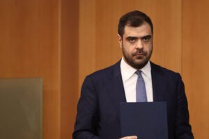 Εκτεθειμένη η κυβέρνηση μετά και την ομαδική παραίτηση γιατρών της Πνευμονολογικής Κλινικής του Βενιζέλειου νοσοκομείου