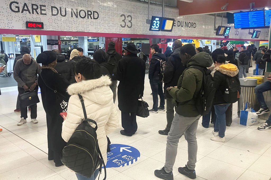 Γαλλία: Συναγερμός για βόμβα του Β’ Παγκοσμίου Πολέμου – Σταμάτησαν τα τρένα