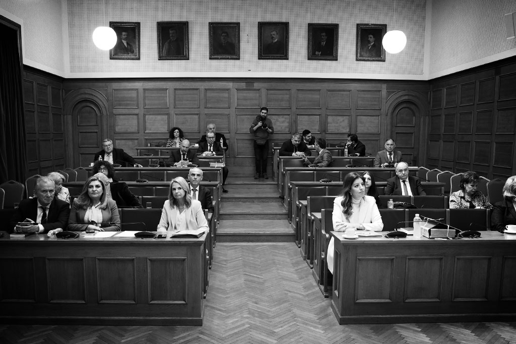 Πέφτει η αυλαία στην πιο σύντομη Προανακριτική της Μεταπολίτευσης