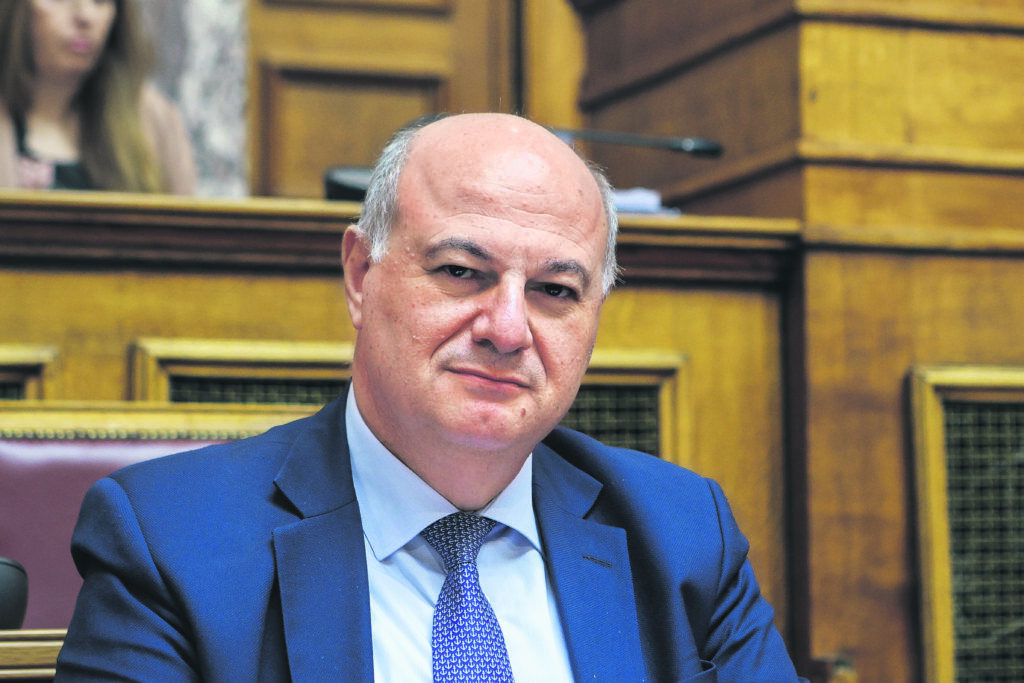 Κώστας Τσιάρας στο Documento: «Να αποκαταστήσουμε την εμπιστοσύνη των πολιτών στο κράτος»