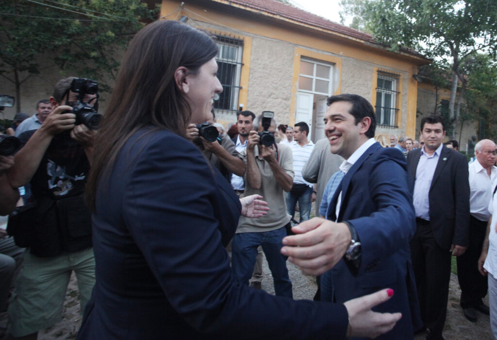 Δημοσκοπήσεις: Η Κωνσταντοπούλου πήρε… κεφάλι από τον Τσίπρα για την «πίτα» της Κεντροαριστεράς