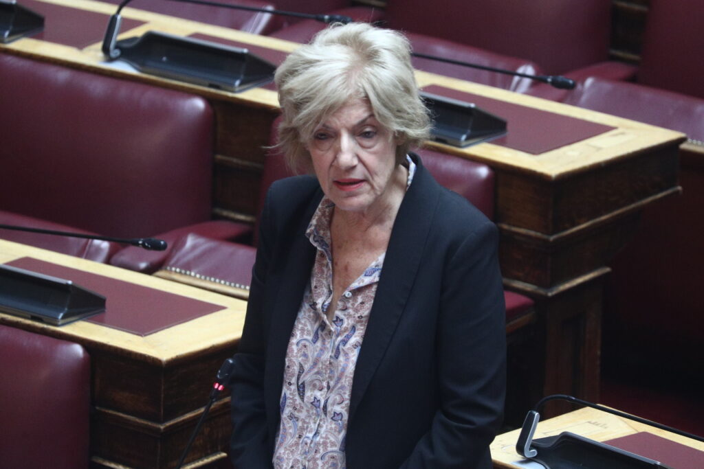 Σία Αναγνωστοπούλου: Η 4η Belharra δεν υπήρχε στο 12ετές – Ποιος πληρώνει τους εξοπλισμούς;