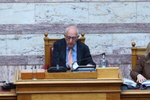 Βουλή: Τελευταία προειδοποίηση Κακλαμάνη σε Γεωργιάδη &#8211; Πολάκη για την ανταλλαγή ύβρεων