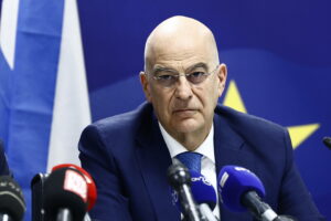 Φιάσκο Δένδια με τους ΕΠΟΠ: Ελάχιστοι δήλωσαν συμμετοχή στην προκήρυξη 2025