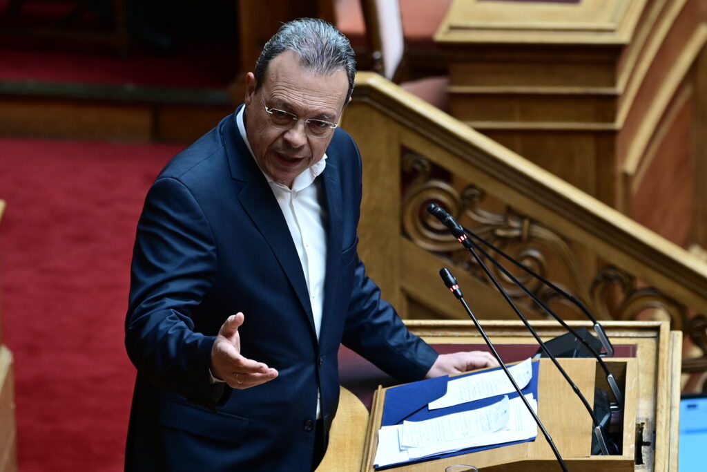 Ο Φάμελλος «ξεγύμνωσε» τη ΝΔ: Υπέγραψαν τα P-3, σιωπούν για Τσάφο και εξοπλιστικά (Video)